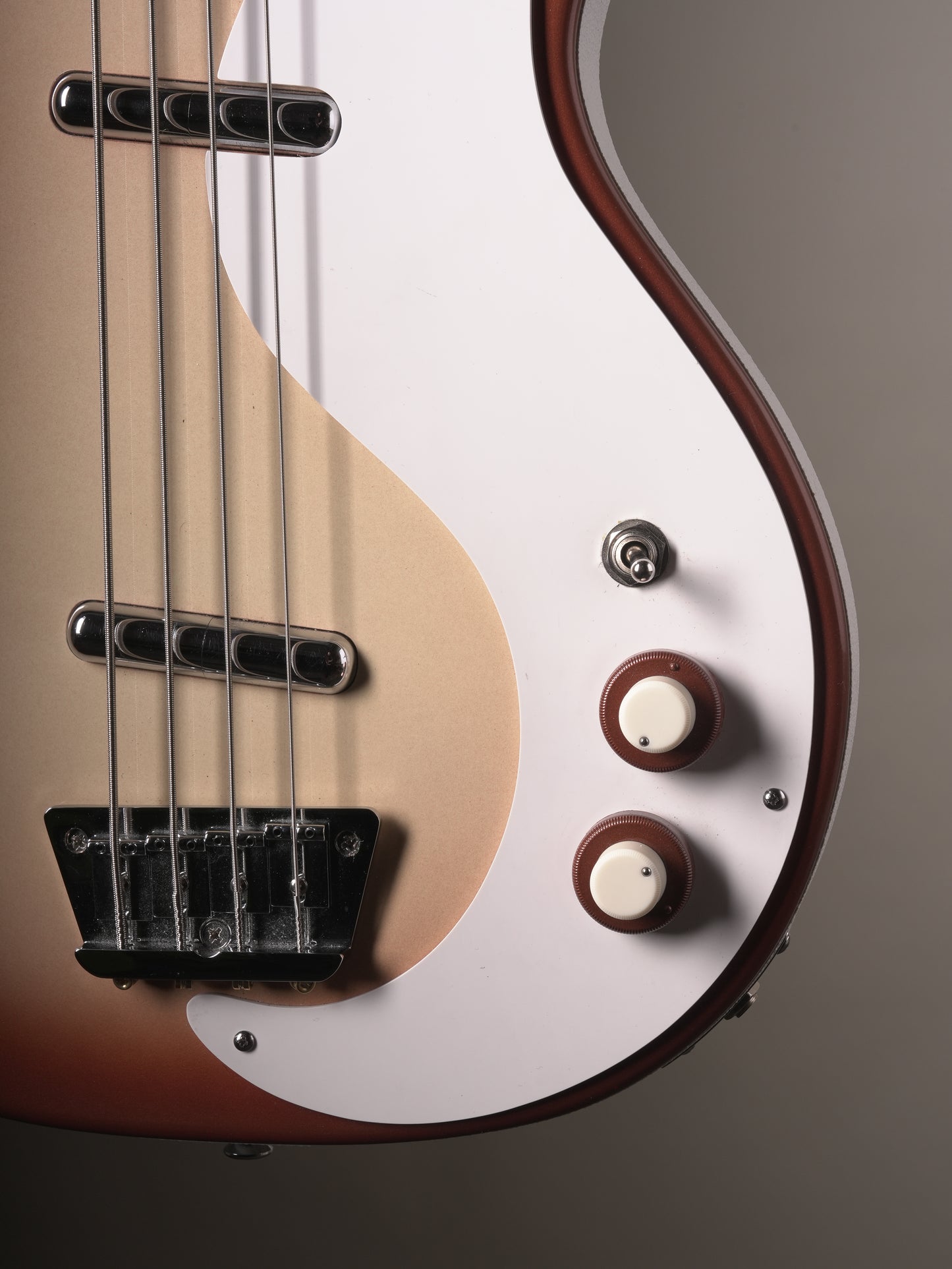 Danelectro '59DC Long Scale Electric Bass - Copper Burst