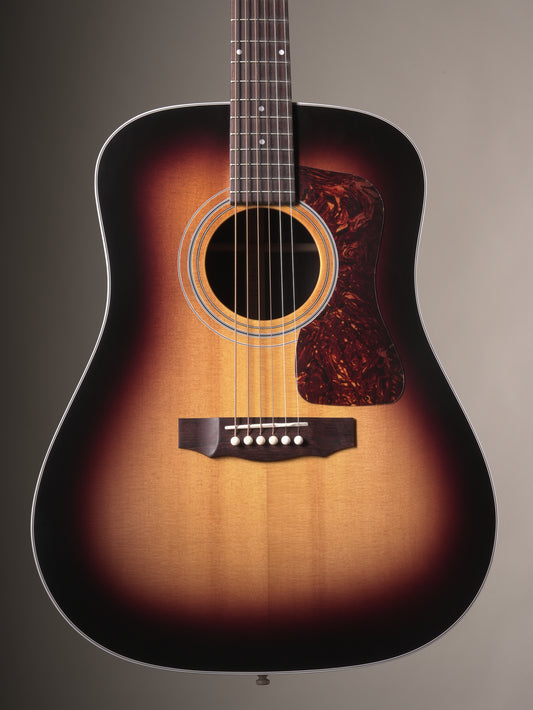 Guild D-50 Acoustic Guitar - Antique Burst w. OHSC