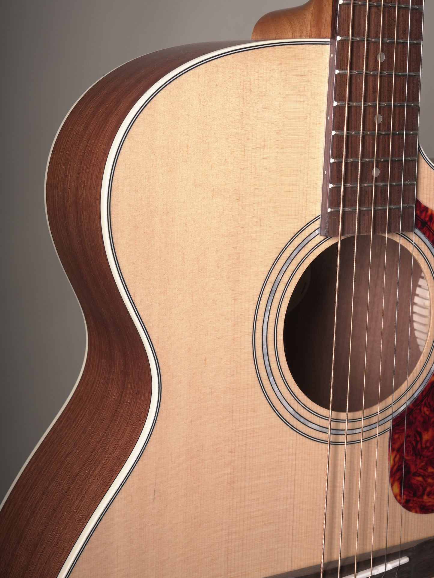 Guild OM-240CE Archback Acoustic Electric Guitar - Natural