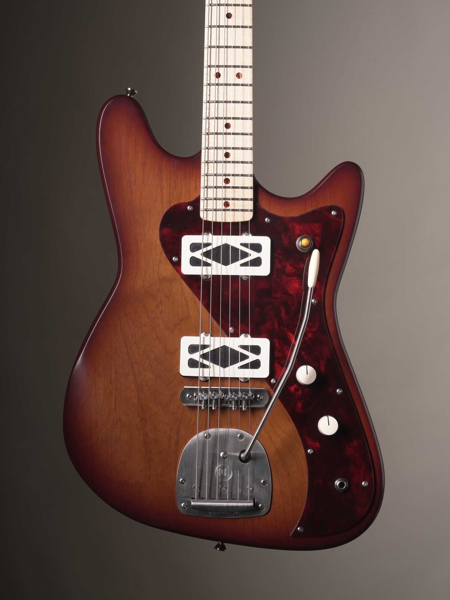 Black Bobbin Phantone Electric Guitar - Bridgeport Burst, incl. Deluxe Gig Bag