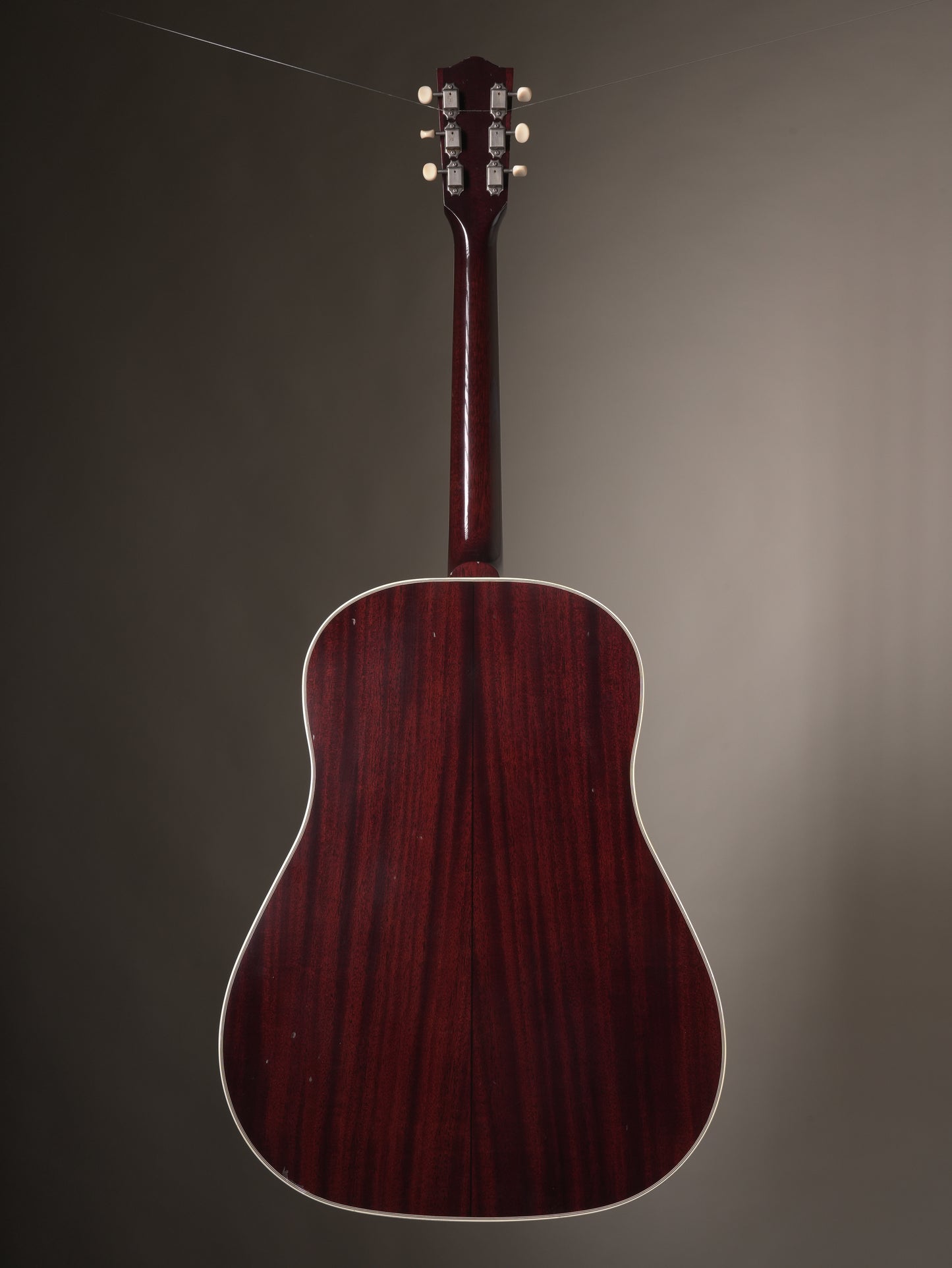 Creek Guitars CSJ 1959 Aged Acoustic Guitar - Sunburst, incl. OHSC