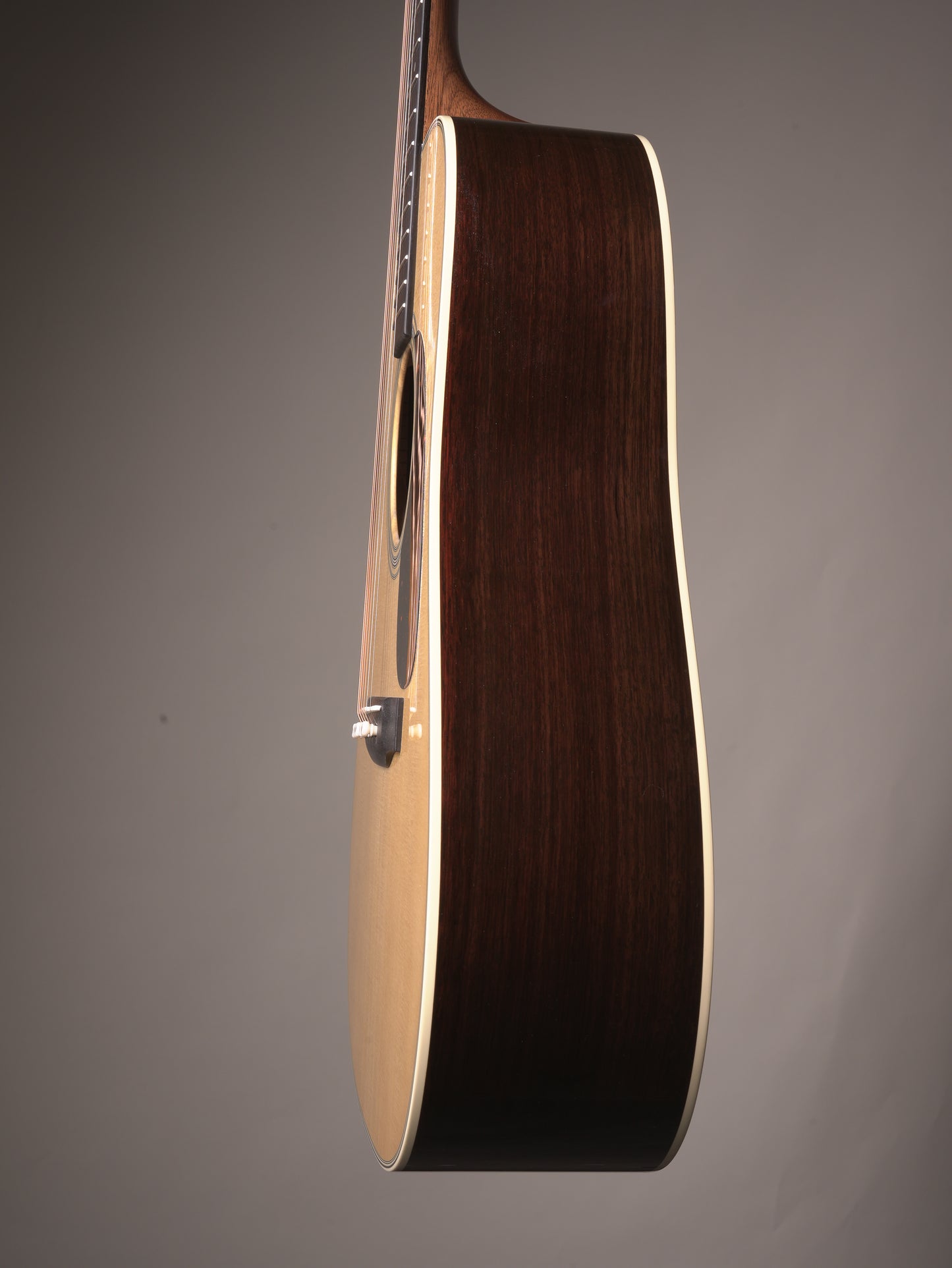 Martin D-28 Acoustic Guitar - Natural, w/OHSC
