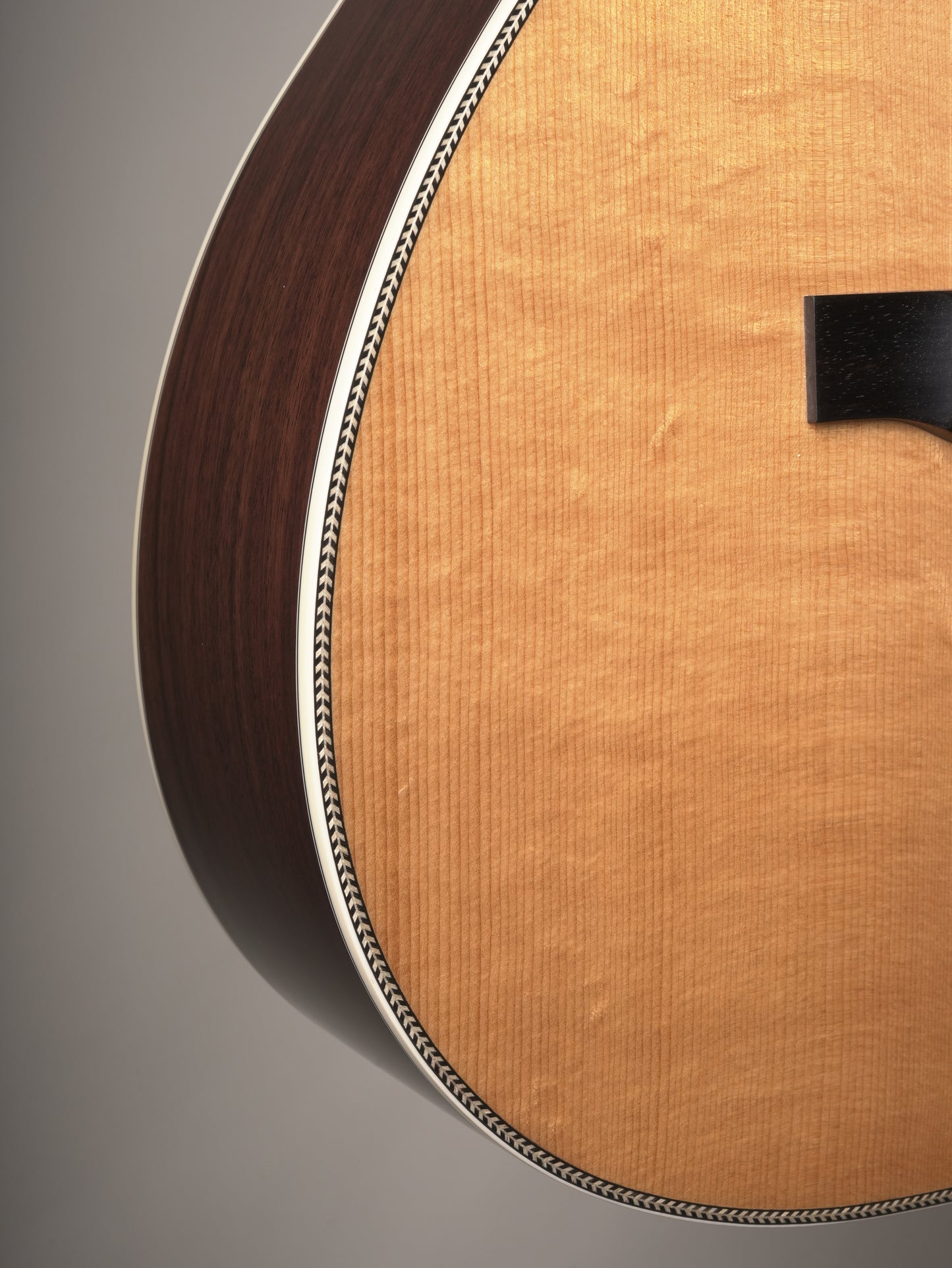 Eastman (2021) E20 OM-TC Acoustic Electric Guitar - Natural, incl. OHSC