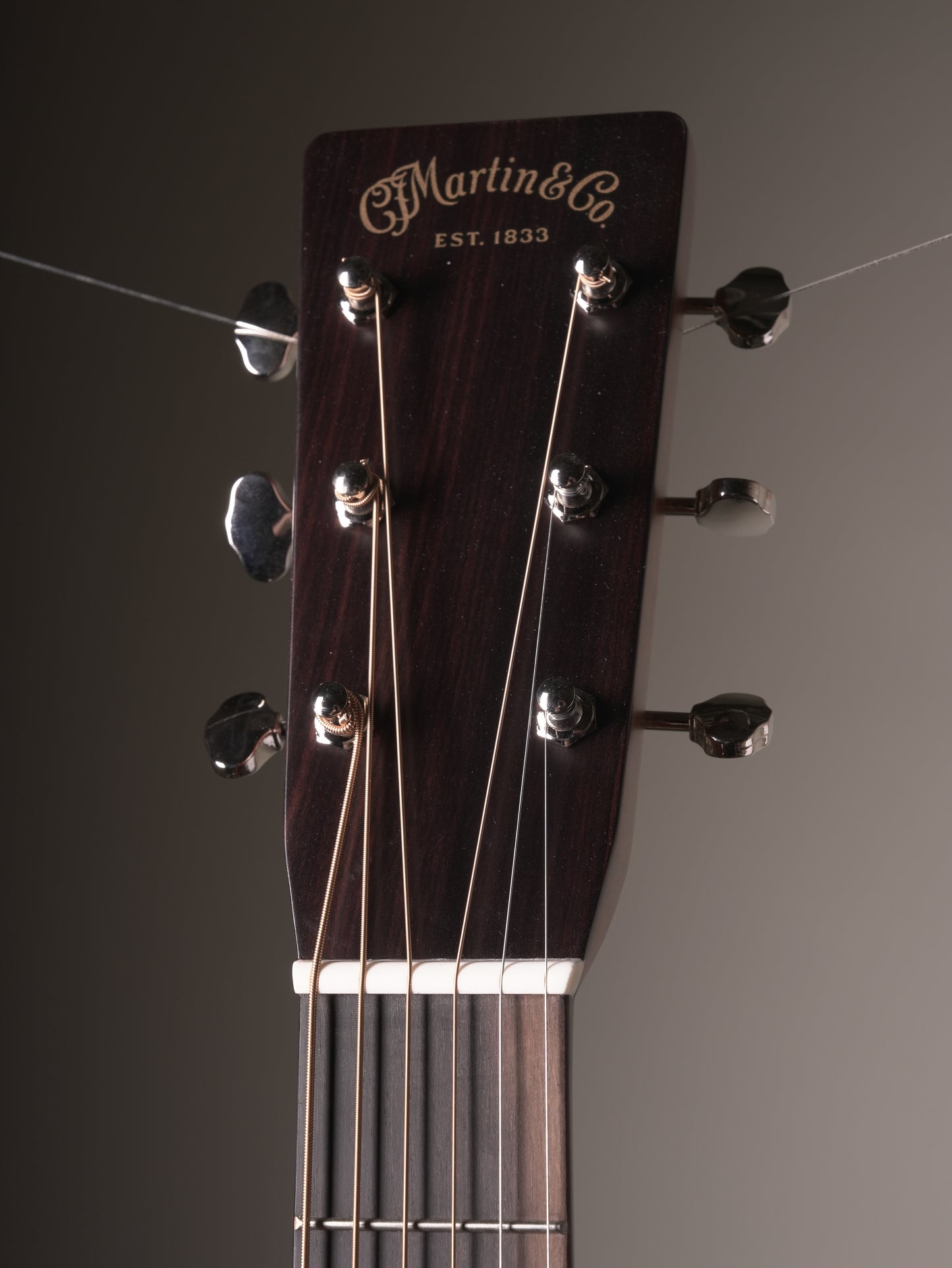 Martin OM-28 Acoustic Guitar - Natural, w/OHSC