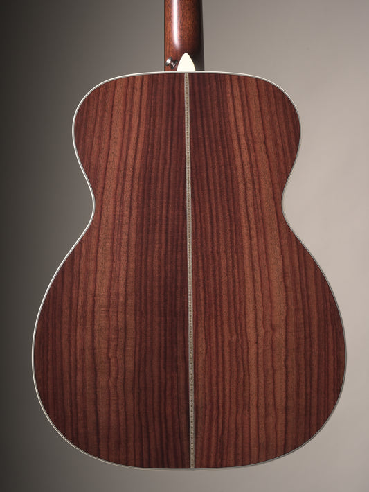 Eastman (2021) E20 OM-TC Acoustic Electric Guitar - Natural, incl. OHSC