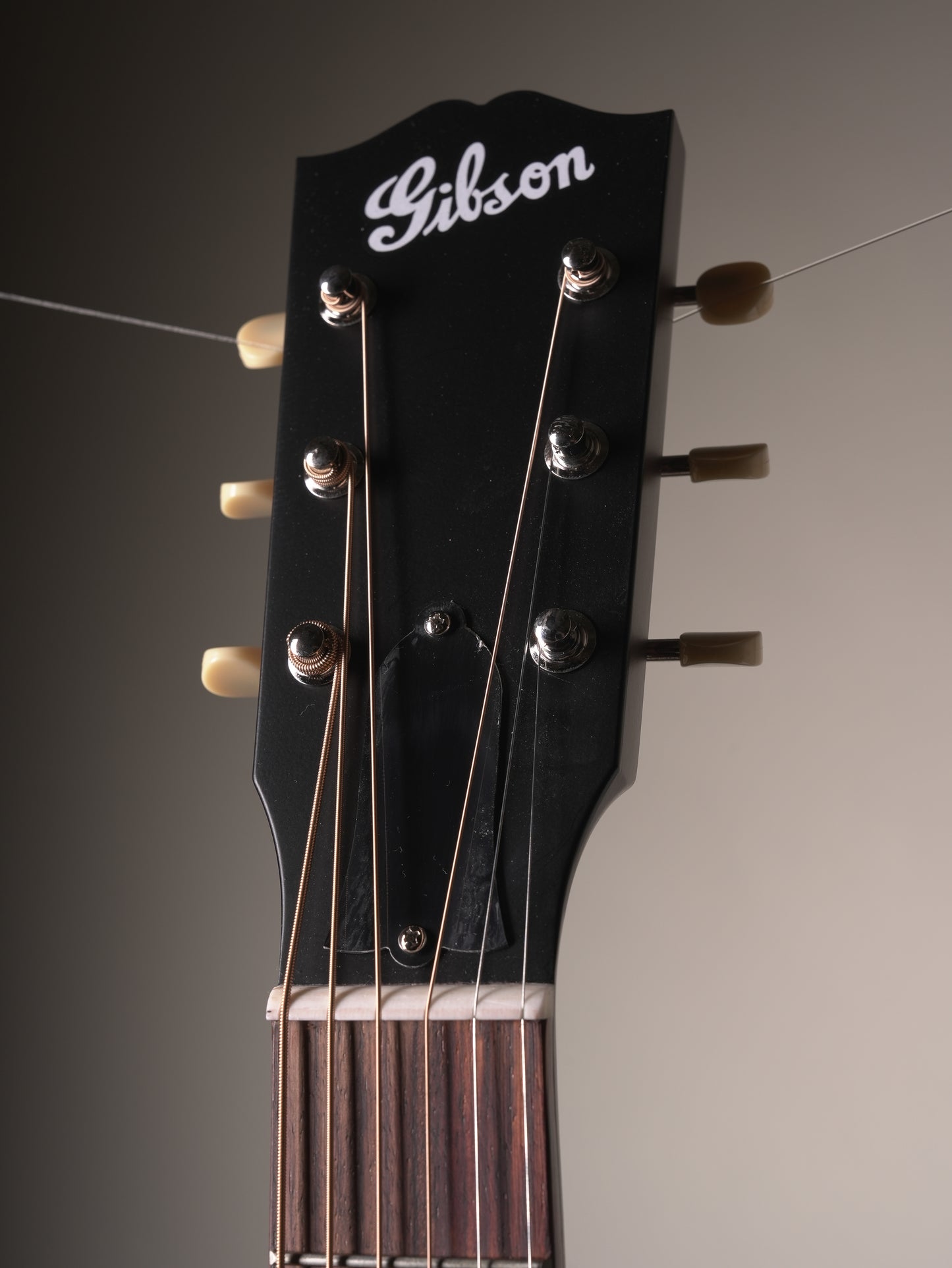 Gibson L-00 Century 12-Fret Acoustic Guitar - Vintage Sunburst, w. OHSC