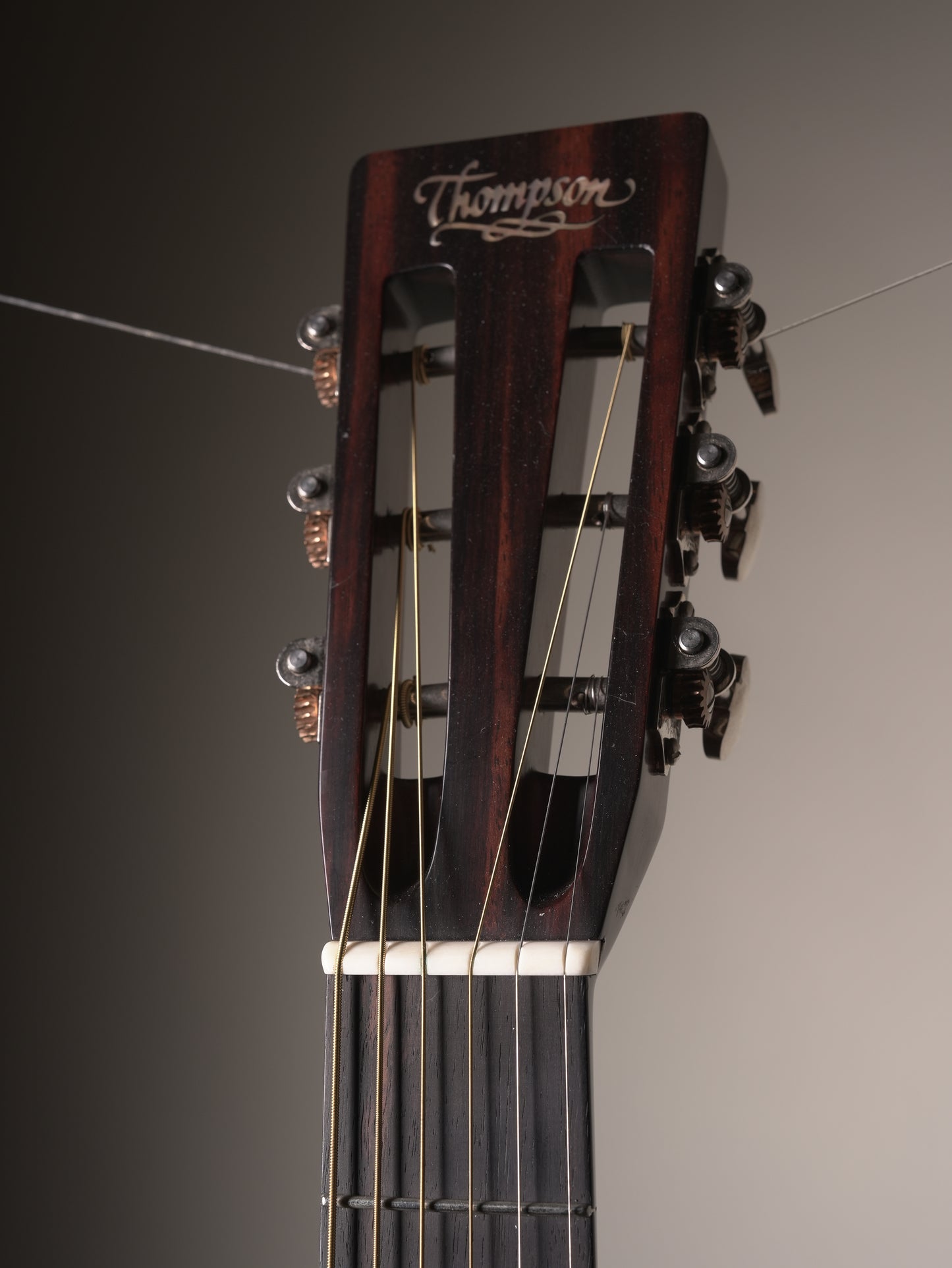 Preston Thompson 12-fret Slope Shoulder Dreadnought Acoustic Guitar w. OHSC
