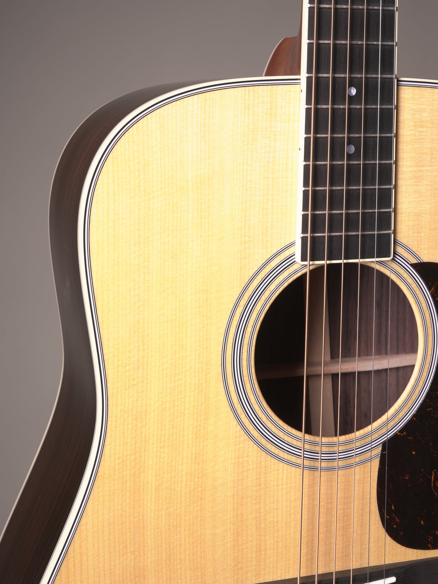 Martin D-35 Acoustic Guitar - Natural, w/OHSC