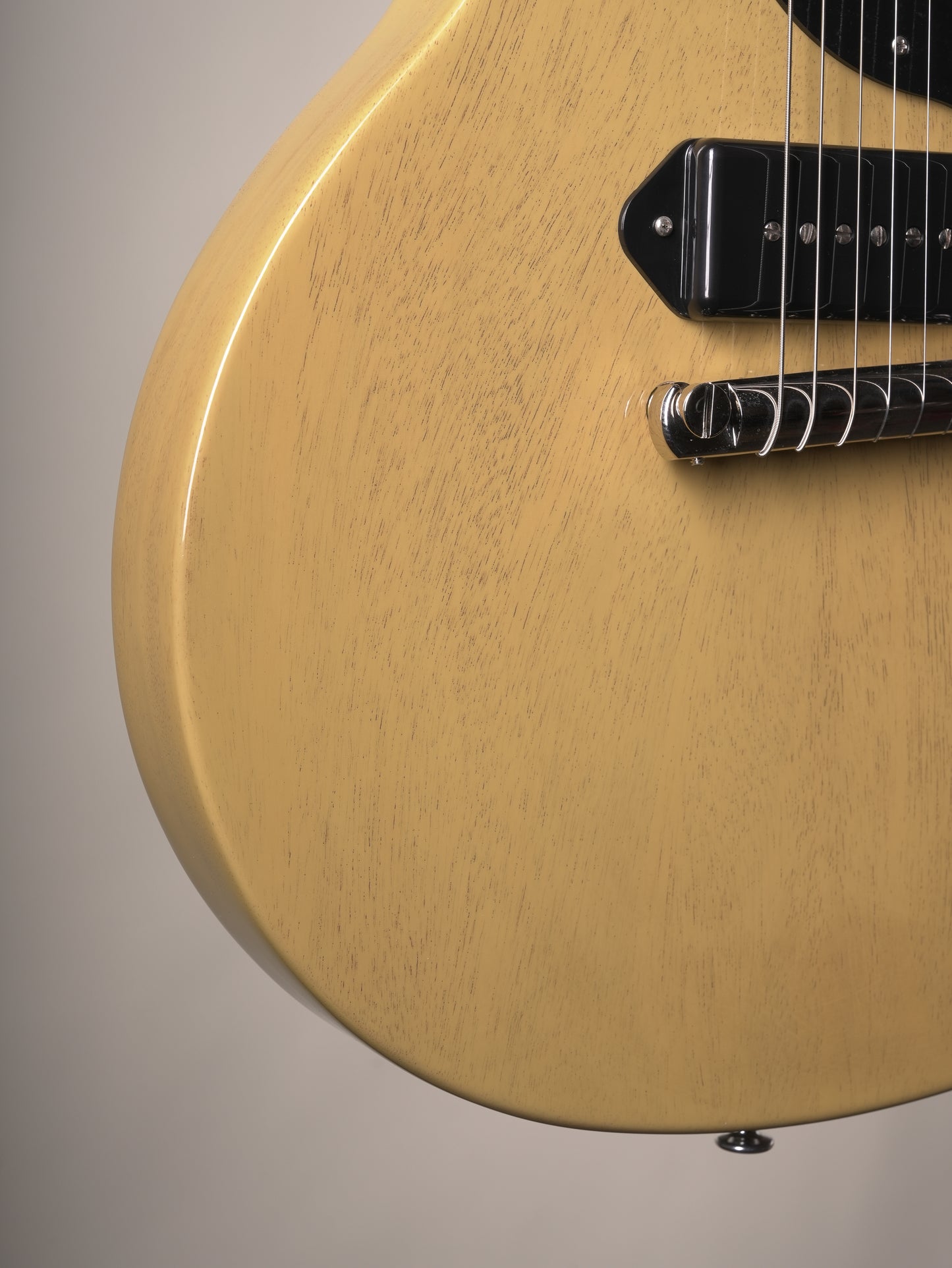 Gibson Les Paul Junior Double Cutaway electric guitar - TV Yellow, incl. OHSC