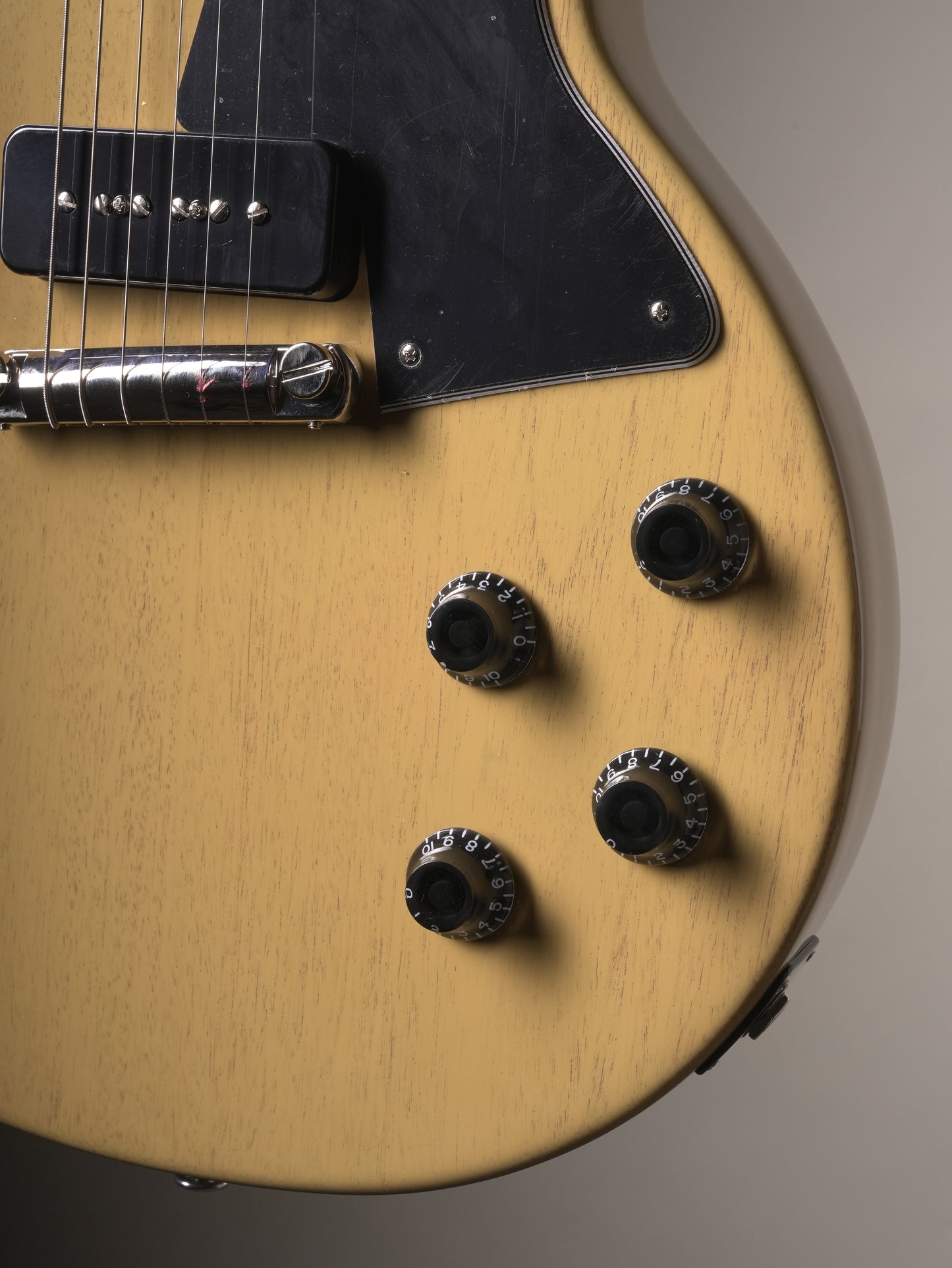 Gibson Les Paul Special Electric Guitar - TV Yellow, w/ OHSC