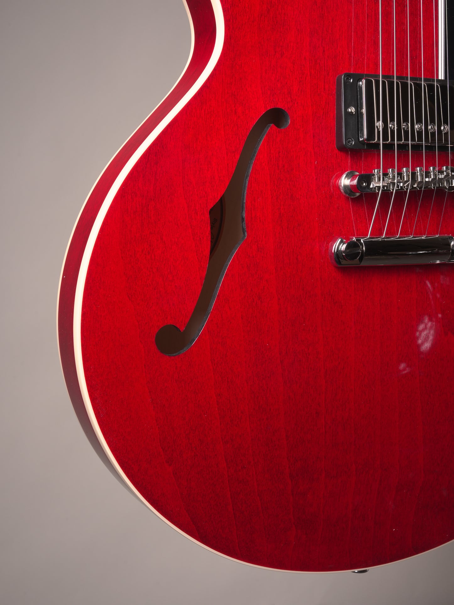 Gibson ES-335 60s Semi-hollow Electric Guitar - Cherry, w.OHSC