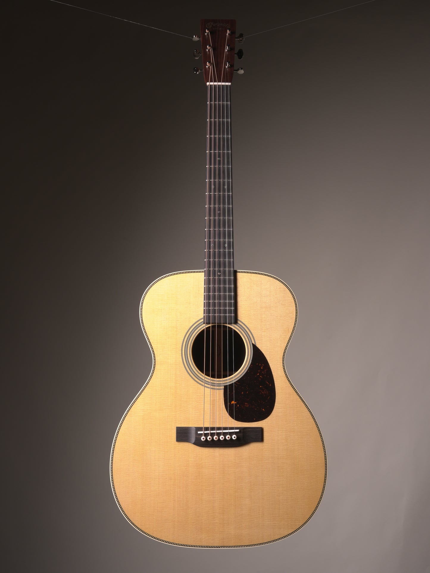 Martin OM-28 Acoustic Guitar - Natural, w/OHSC