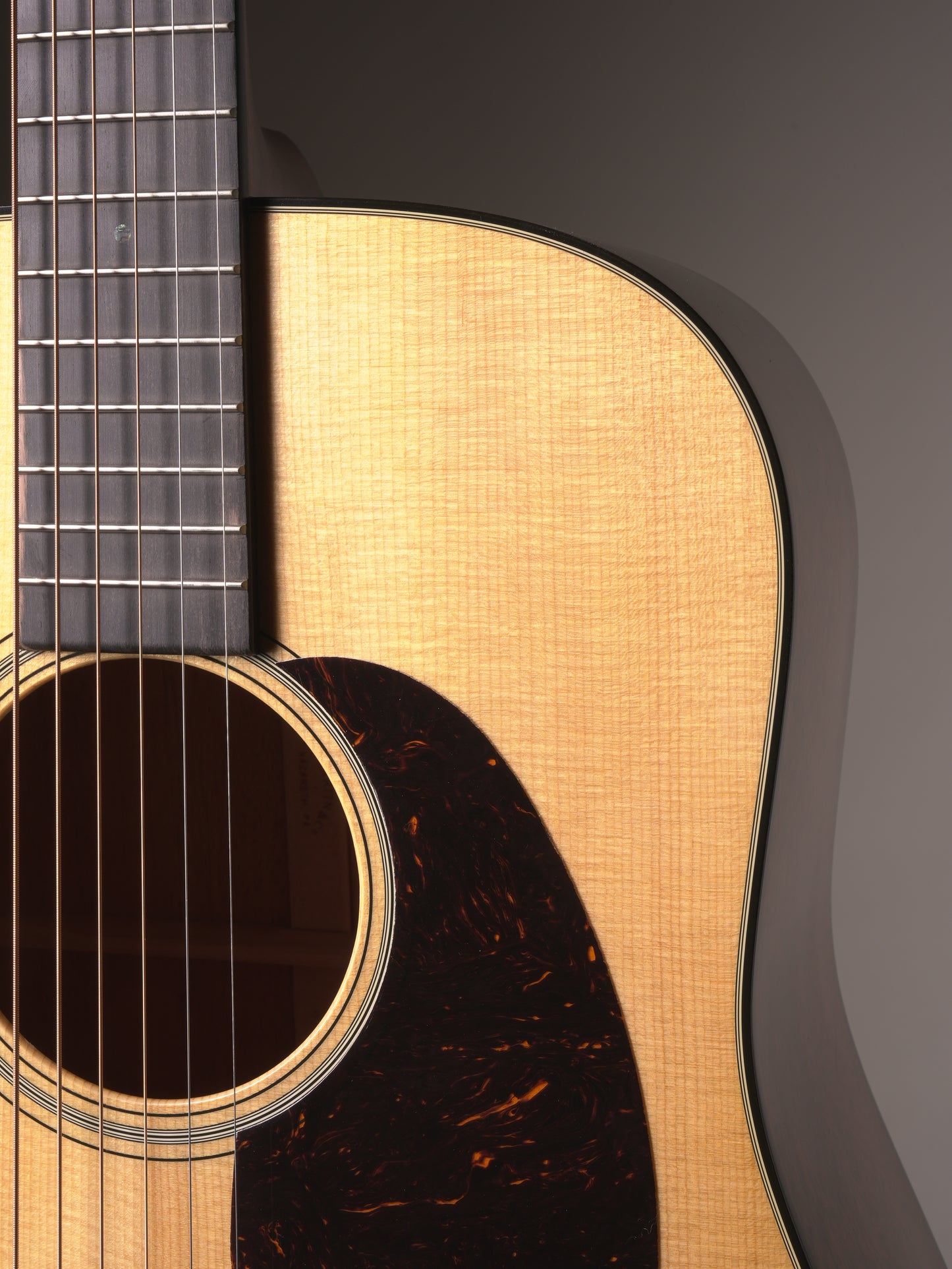 Martin D-18 Acoustic Guitar - Natural, w/OHSC