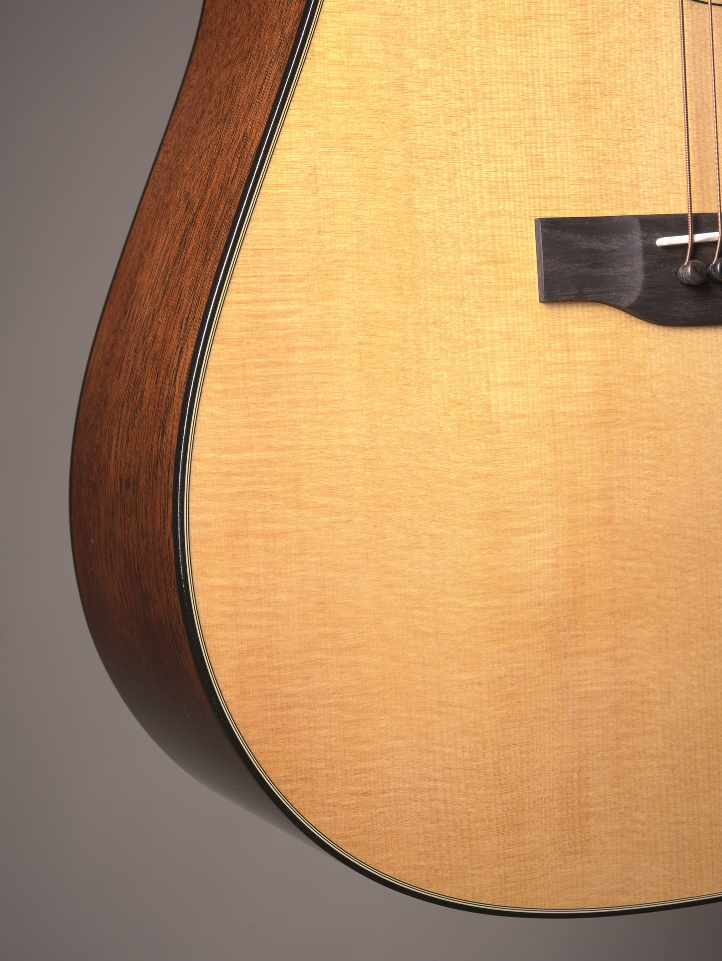 Martin D-18 Acoustic Guitar - Natural, w/OHSC