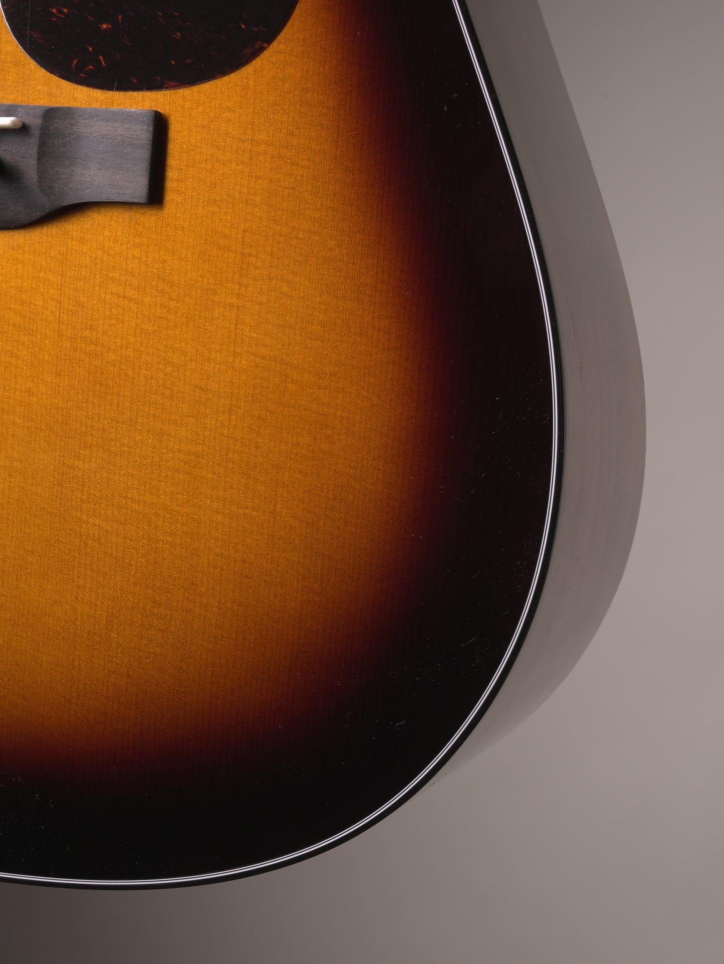 Martin D-18 Molly Tuttle Acoustic Guitar - Vintage Sunburst, w/OHSC