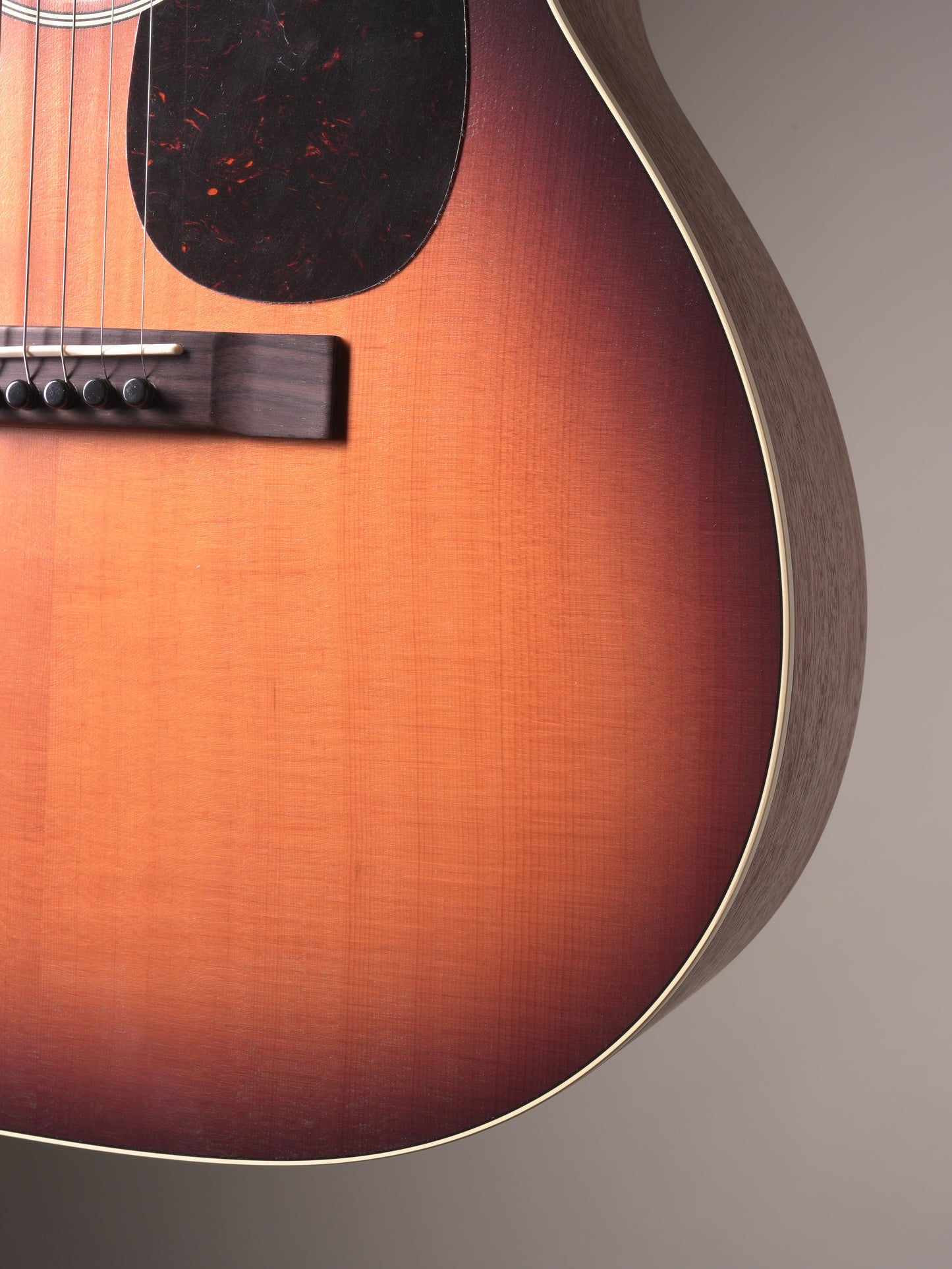 Martin 000-17 Acoustic Guitar - Whiskey Sunset Burst, w/OGB