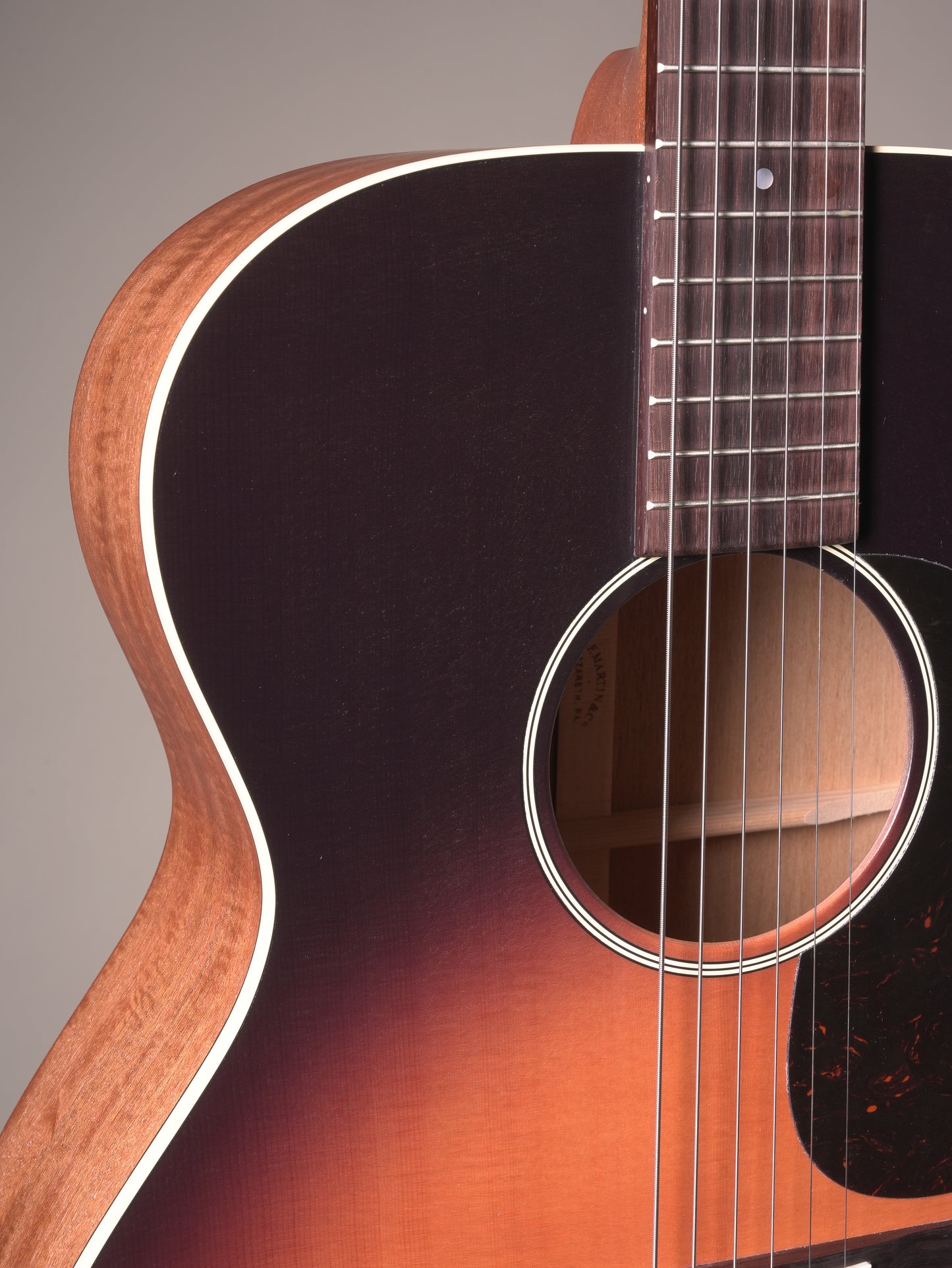 Martin 000-17 Acoustic Guitar - Whiskey Sunset Burst, w/OGB
