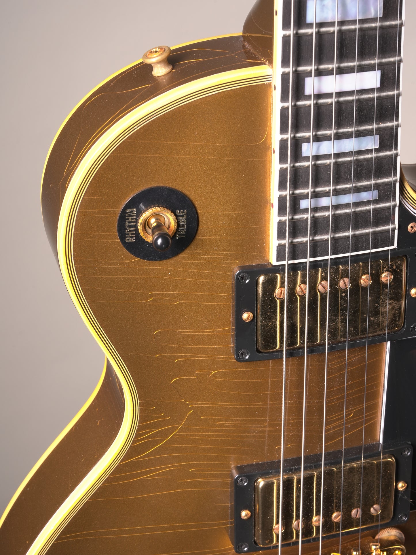 Gibson Custom Shop "Greatest Hits" '68 Les Paul Custom w/ Bigsby - Murphy Lab Ultra Light Aged Double Gold, incl. OHSC