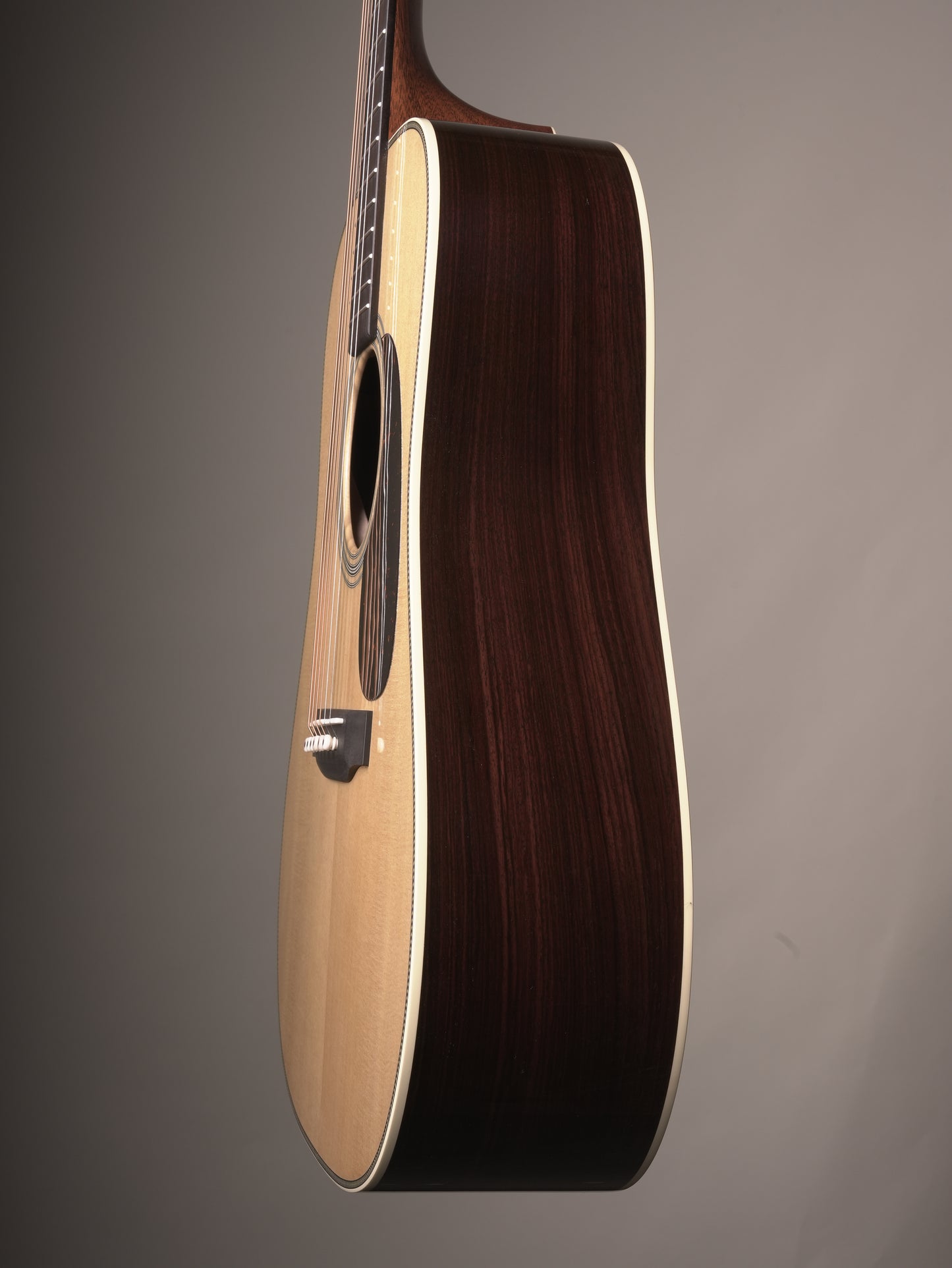 Martin HD-28 Acoustic Guitar - Natural, w/OHSC