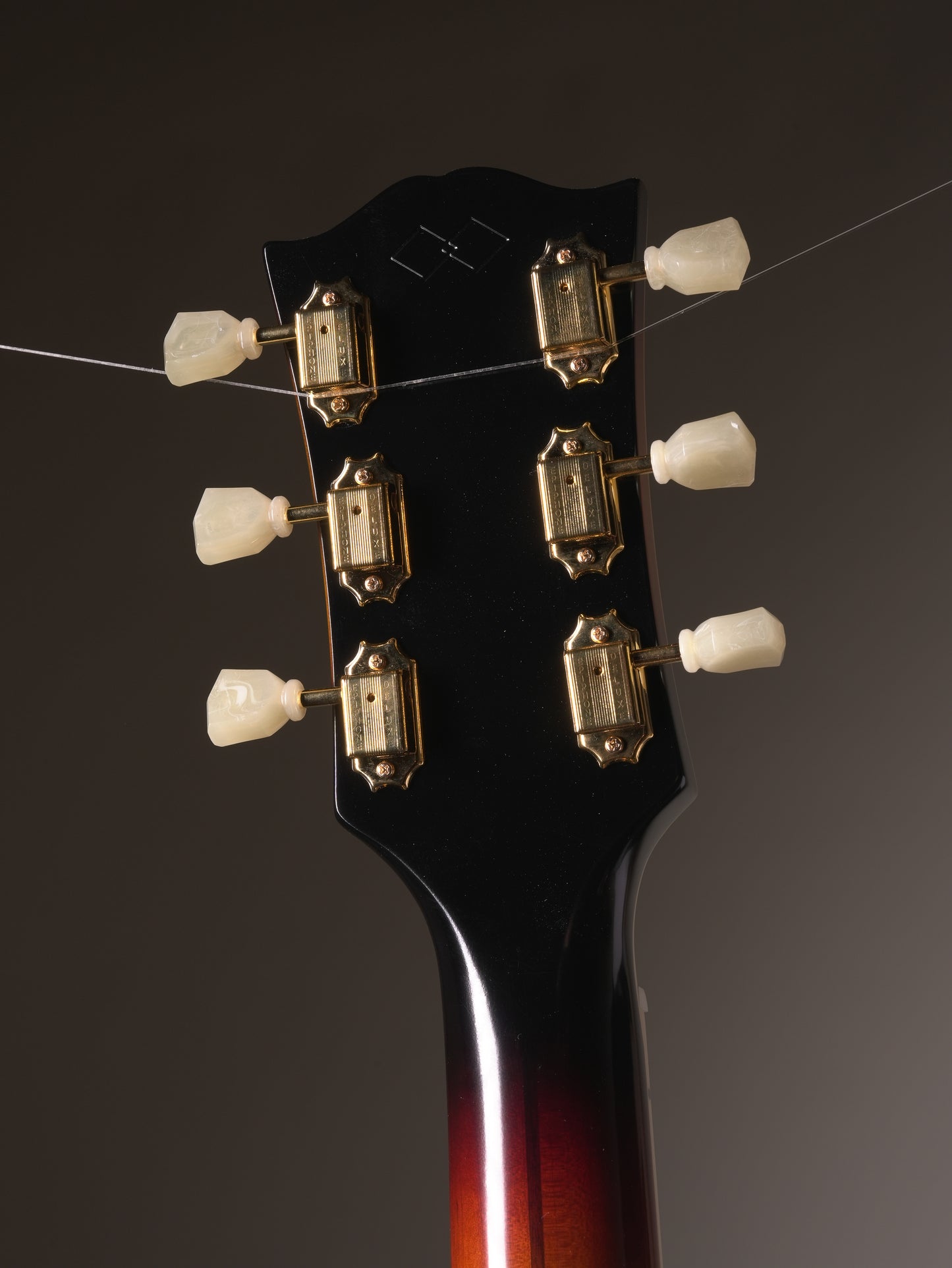 Epiphone "Inspired by Gibson Custom" 1957 SJ-200 Acoustic Electric Guitar - Vintage Sunburst, incl. OHSC