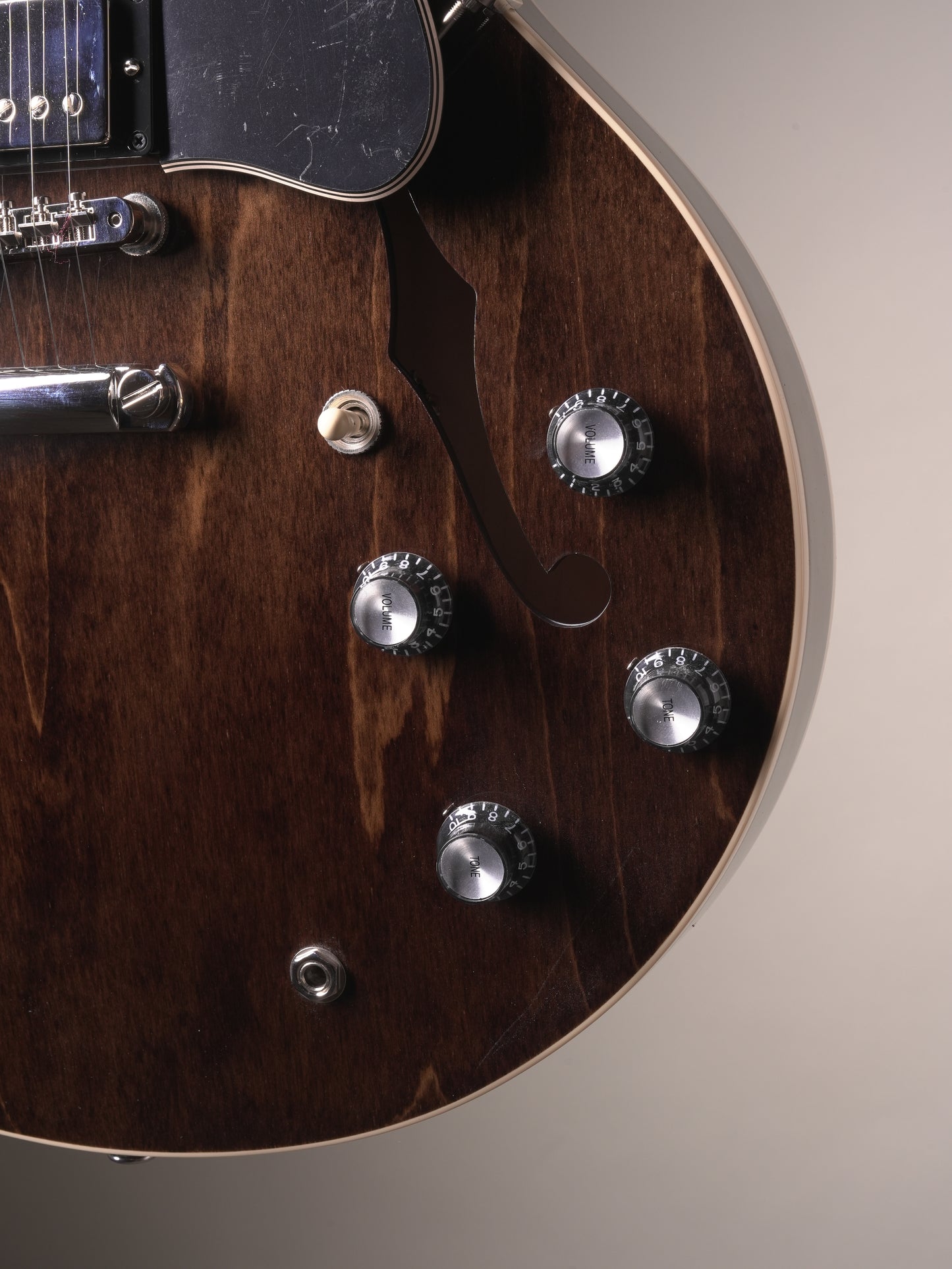 Gibson ES-335 60s Semi-hollow Electric Guitar - Walnut, w. OHSC