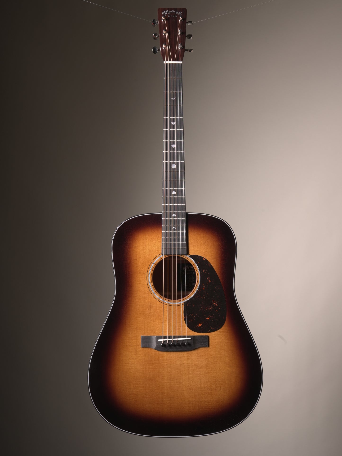 Martin D-18 Molly Tuttle Acoustic Guitar - Vintage Sunburst, w/OHSC