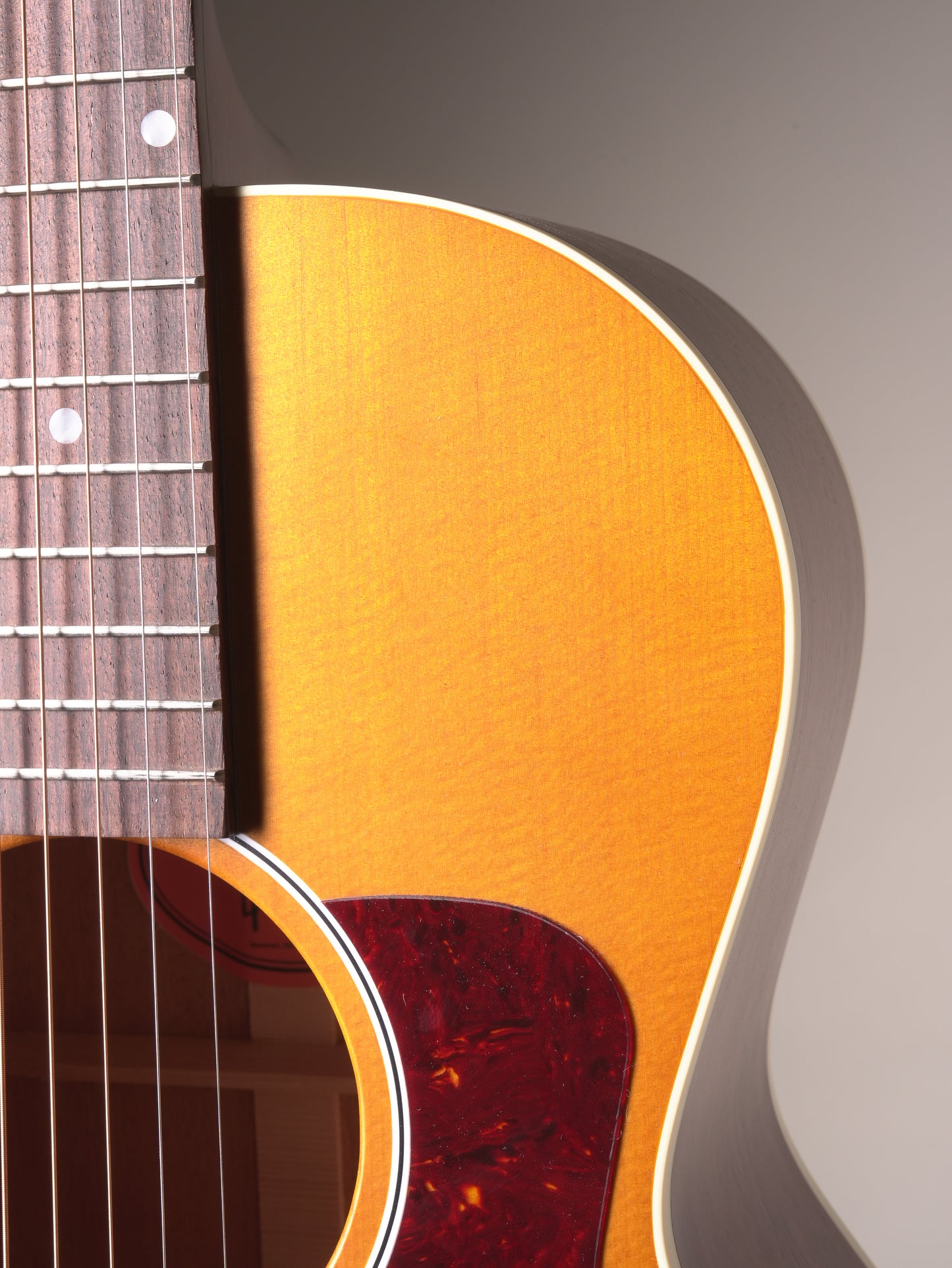 Gibson L-00 Century 12-Fret Acoustic Guitar - Vintage Amber, w. OHSC