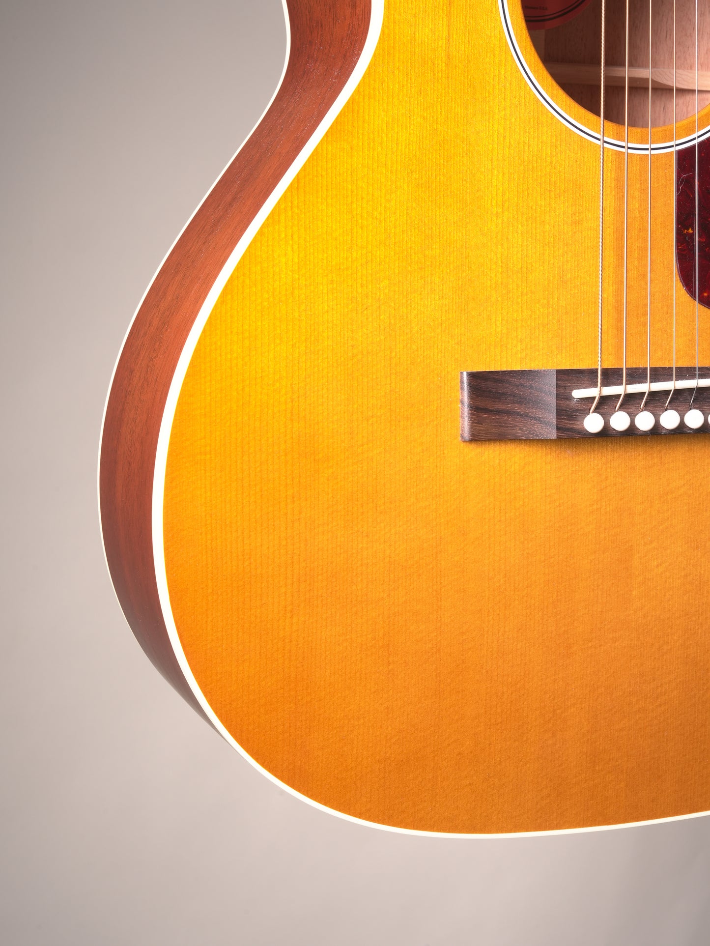Gibson L-00 Century 12-Fret Acoustic Guitar - Vintage Amber, w. OHSC
