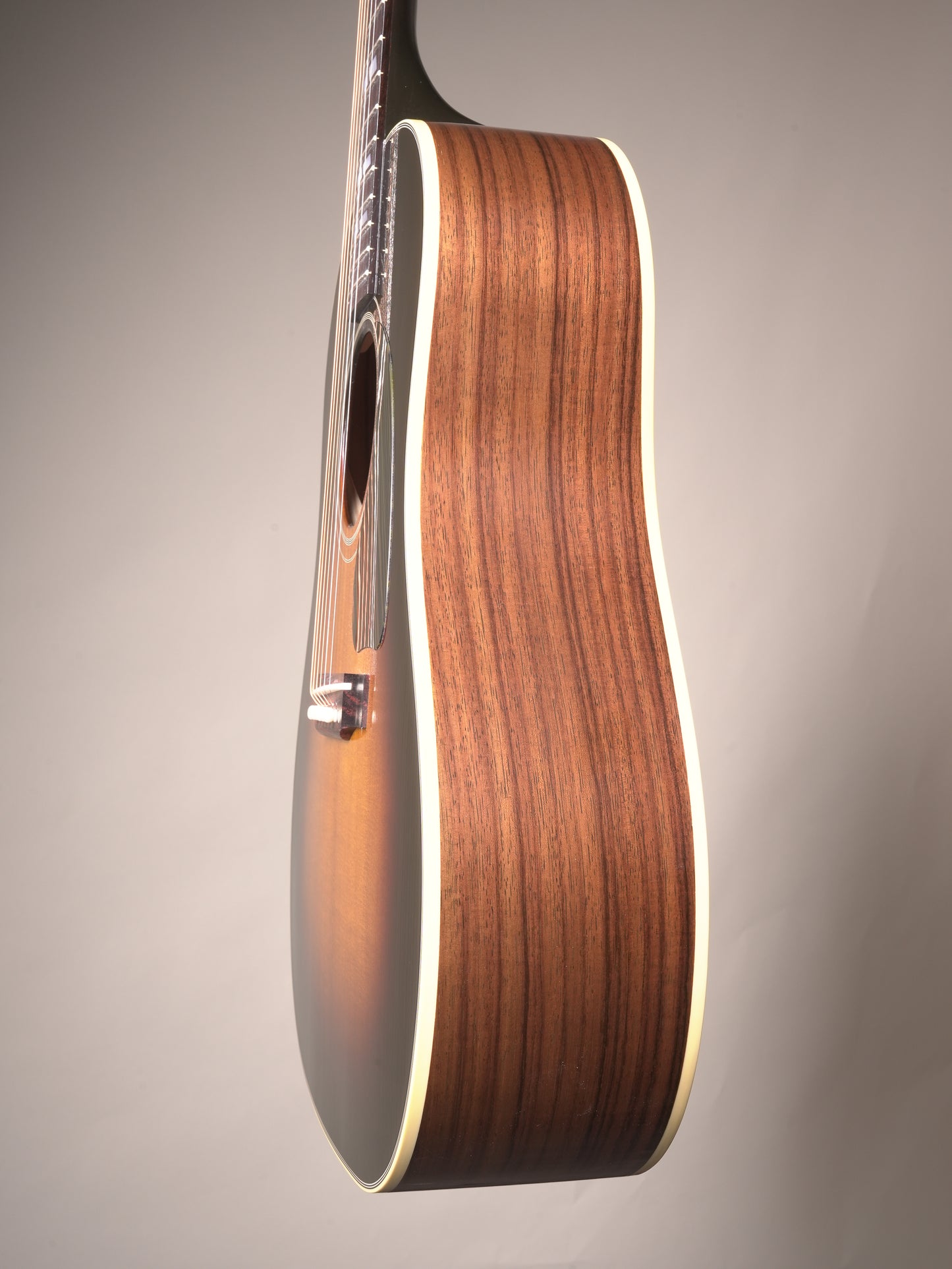 Gibson Custom Shop Historic 1942 Banner Southern Jumbo Acoustic Guitar - Vintage Sunburst, incl. OHSC