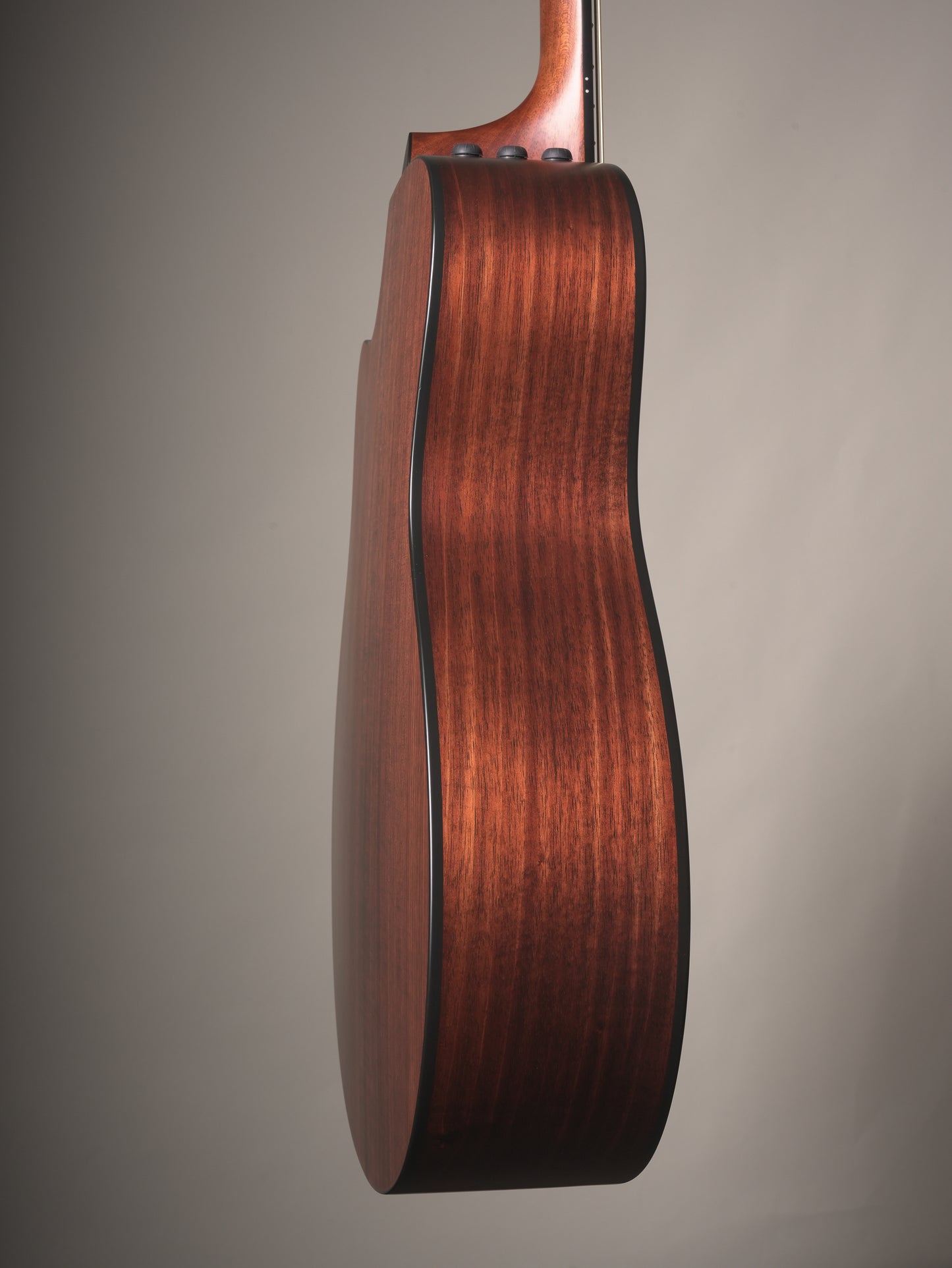 Taylor (2019) 326ce 8-String Special Edition Baritone Acoustic Electric Guitar - Shaded Edge Burst, w/OHSC