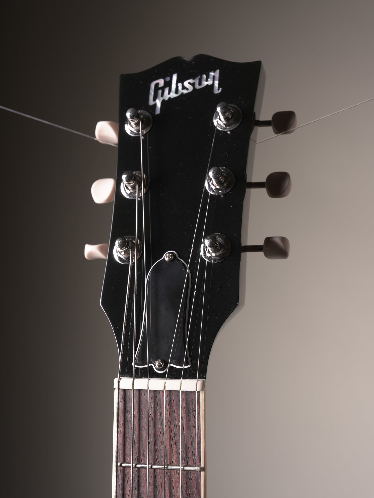 Gibson ES-330 Hollowbody Electric Guitar - Vintage Sunburst