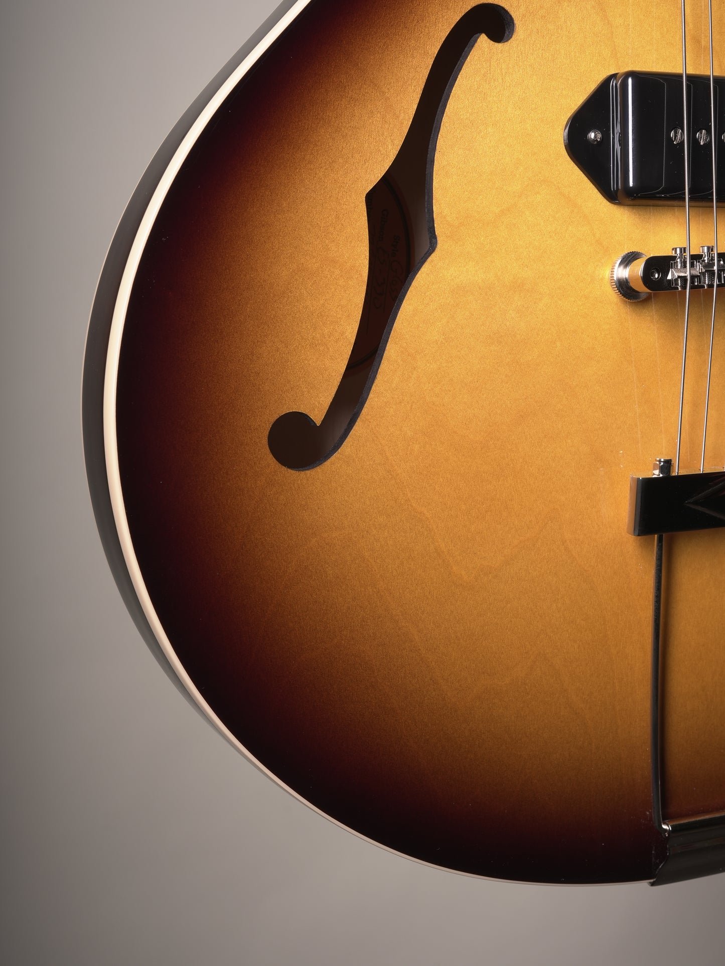 Gibson ES-330 Hollowbody Electric Guitar - Vintage Sunburst
