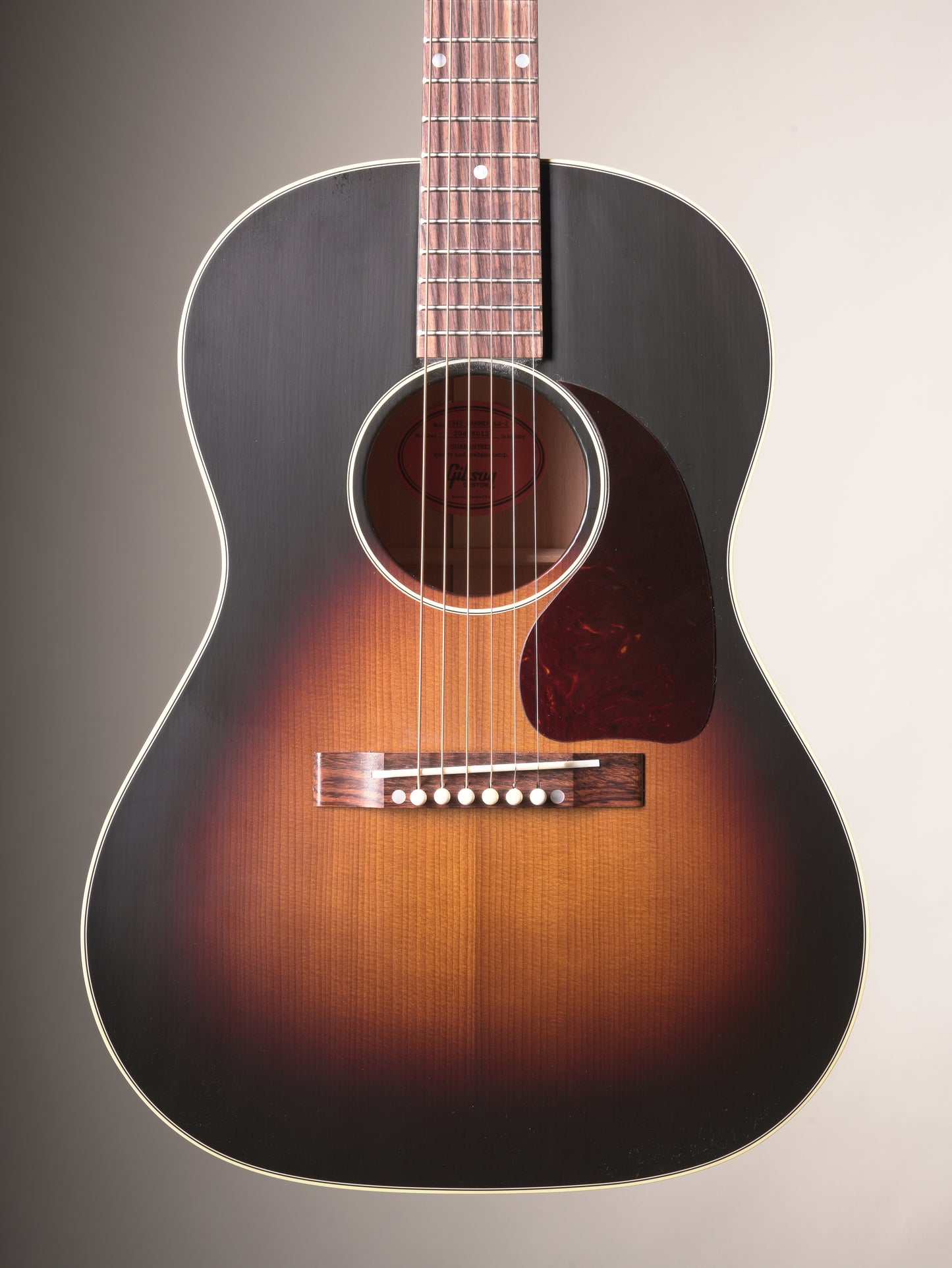 Gibson Custom Shop Historic 1942 Banner LG-2 Acoustic Guitar - Vintage Sunburst VOS w. OHSC