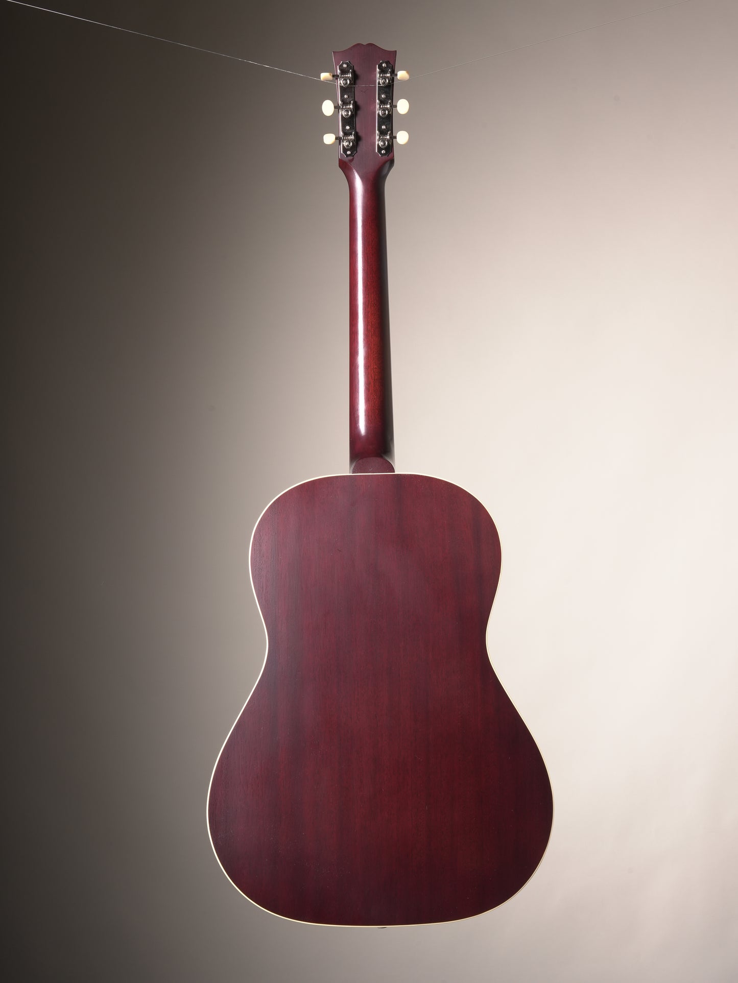 Gibson Custom Shop Historic 1942 Banner LG-2 Acoustic Guitar - Vintage Sunburst VOS w. OHSC