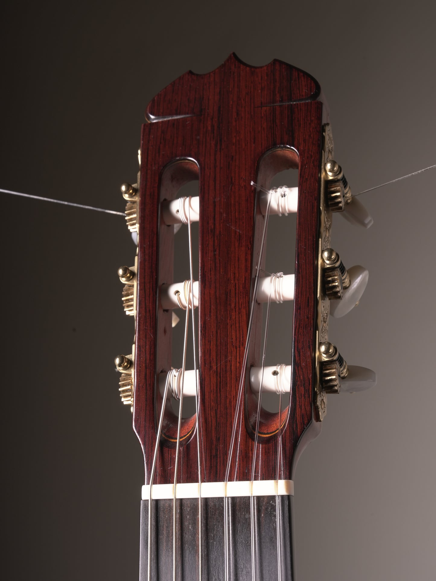 Jose Ramirez III (1968) 1A Classical Guitar - Natural, w/HSC